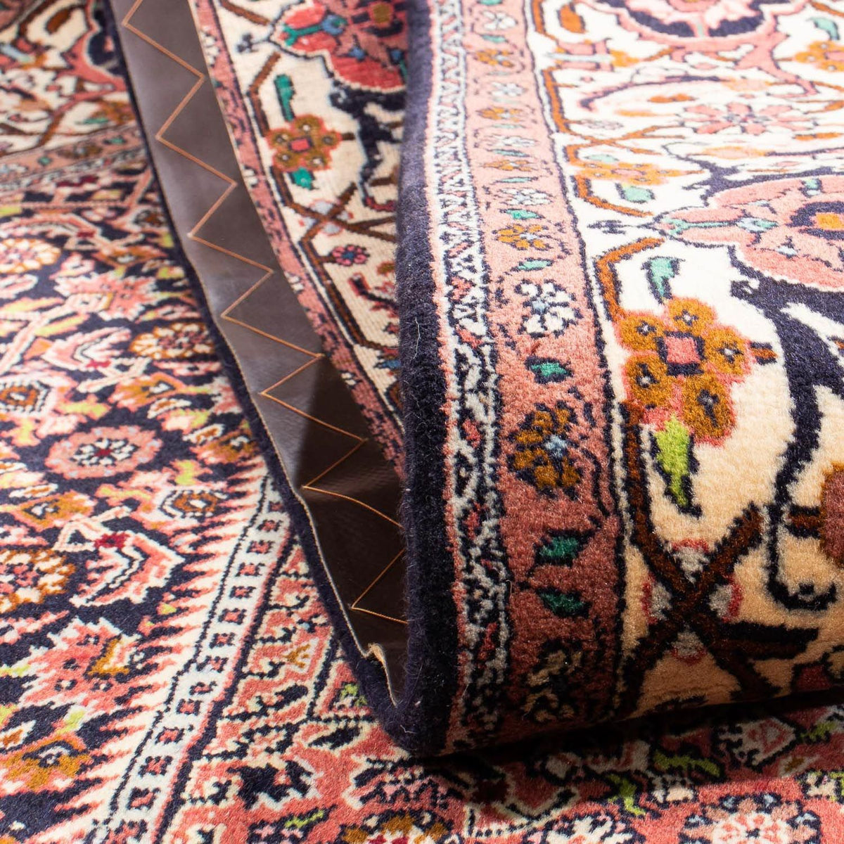 Persisk matta - Bijar - 290 x 200 cm - ljusröd