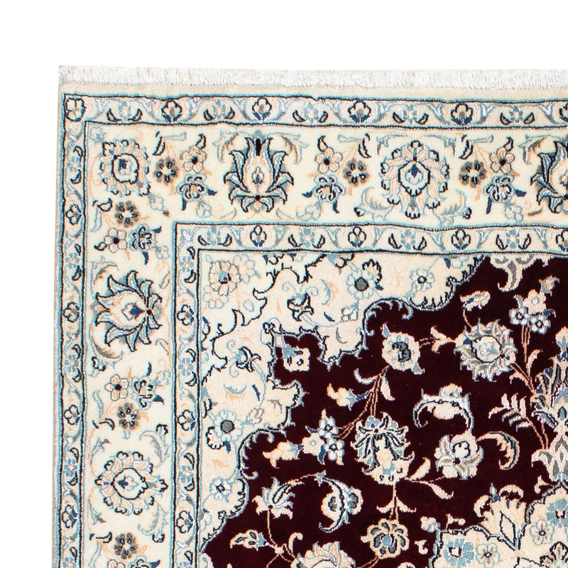 Persisk matta - Nain - Royal kvadrat  - 156 x 143 cm - mörkröd