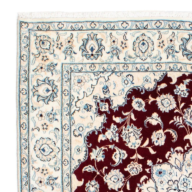 Persisk matta - Nain - Royal kvadrat  - 154 x 143 cm - mörkröd