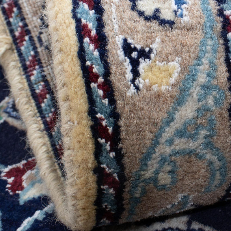 Persisk matta - Nain - 137 x 83 cm - mörkblå