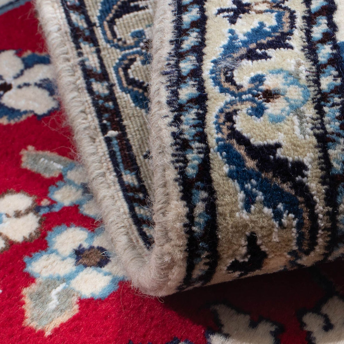 Persisk matta - Nain - 142 x 98 cm - mörkröd