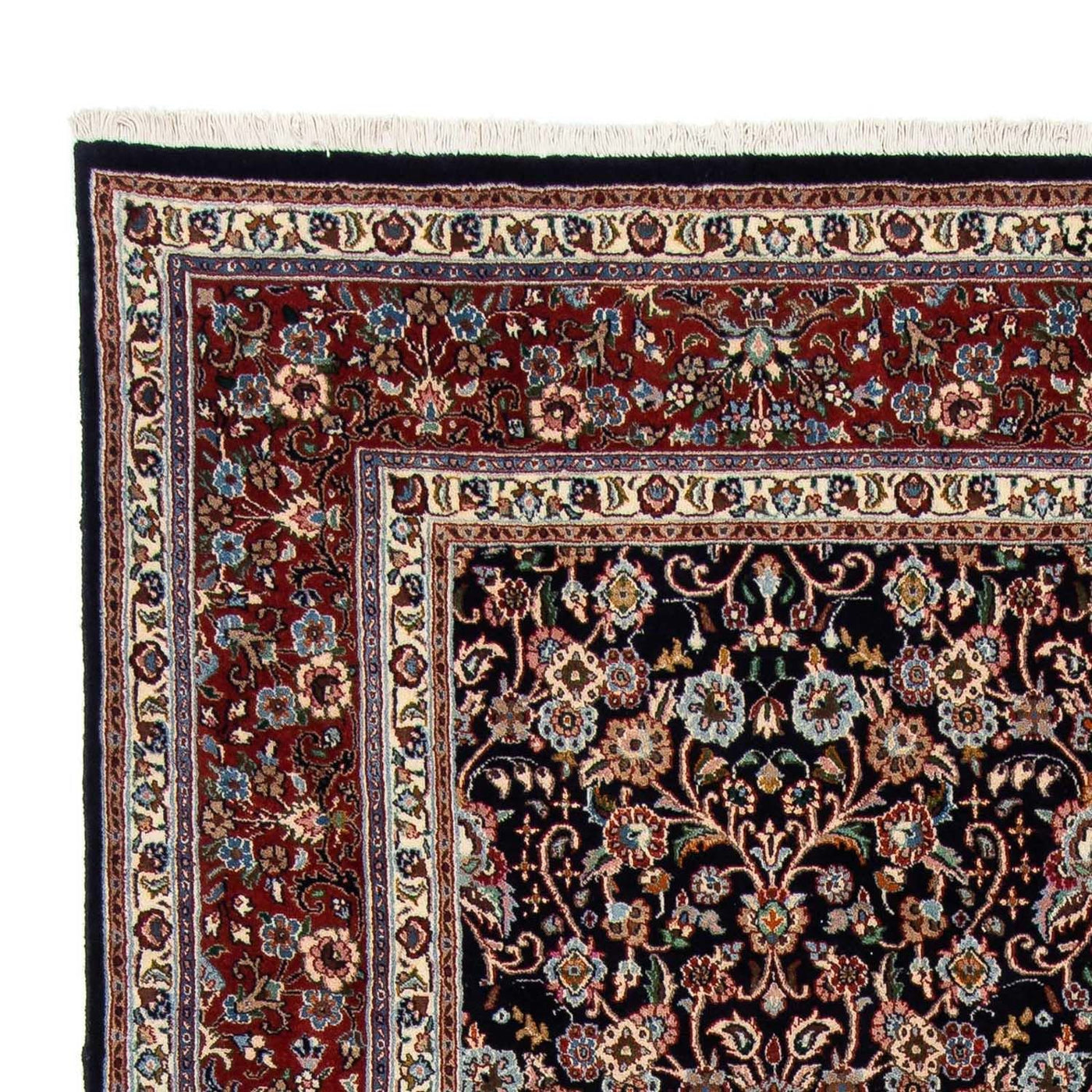 Moud Mattan 235x178cm - Persisk matta