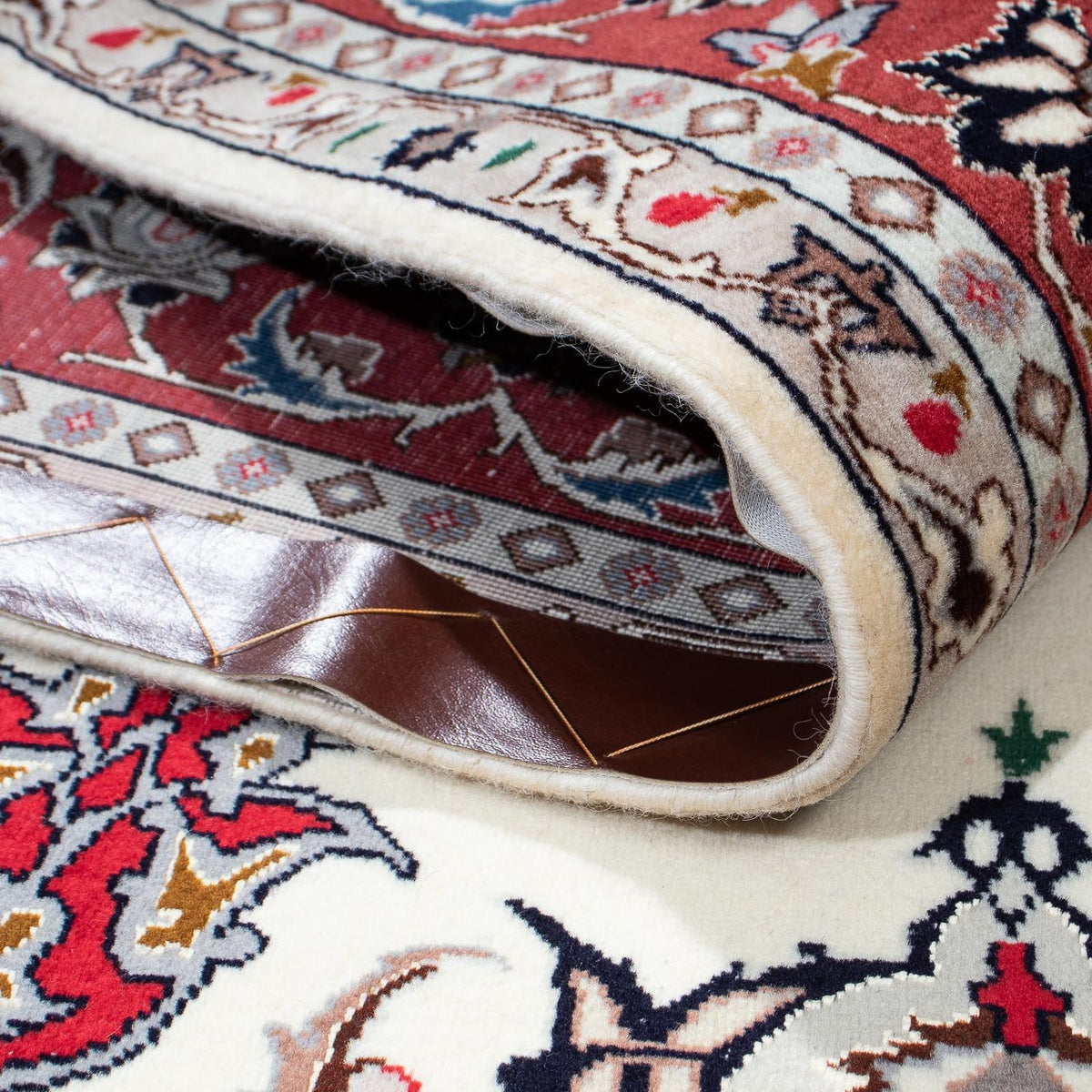 Persisk matta - Tabriz - Royal - 201 x 152 cm - beige