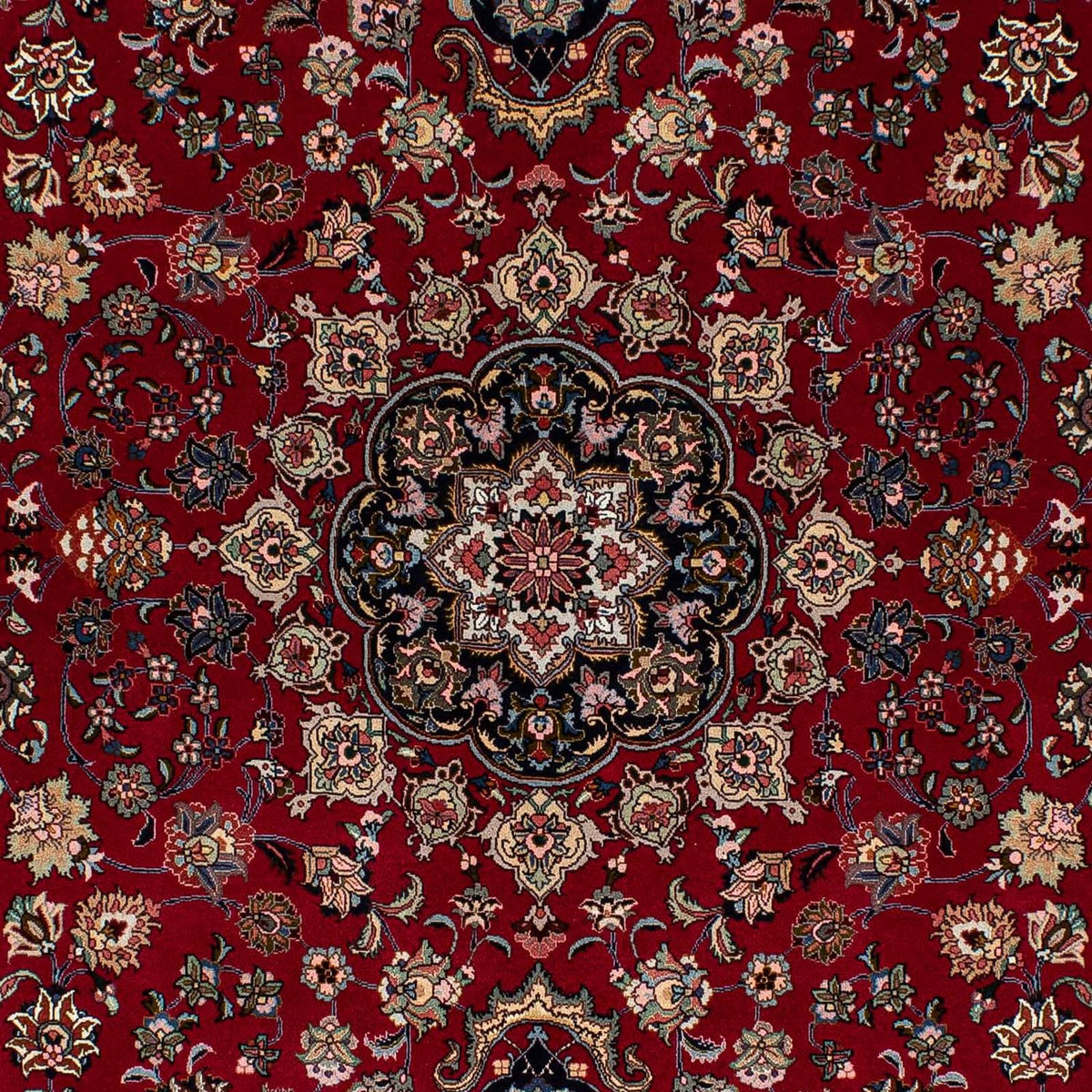 Persisk matta - Tabriz - Royal - 212 x 149 cm - mörkröd