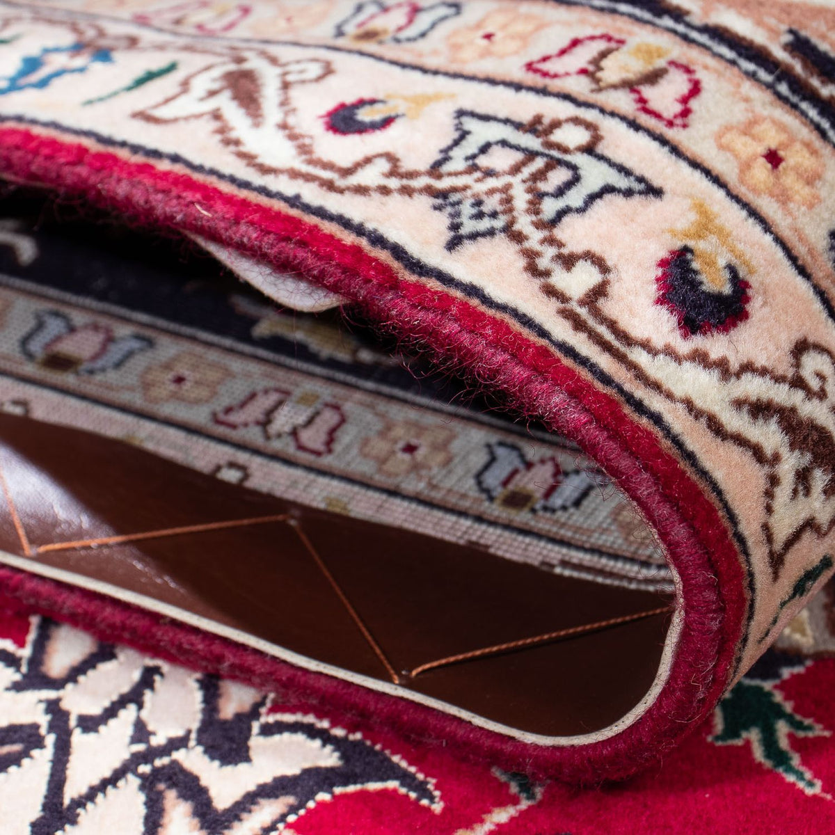 Persisk matta - Tabriz - Royal - 202 x 152 cm - röd