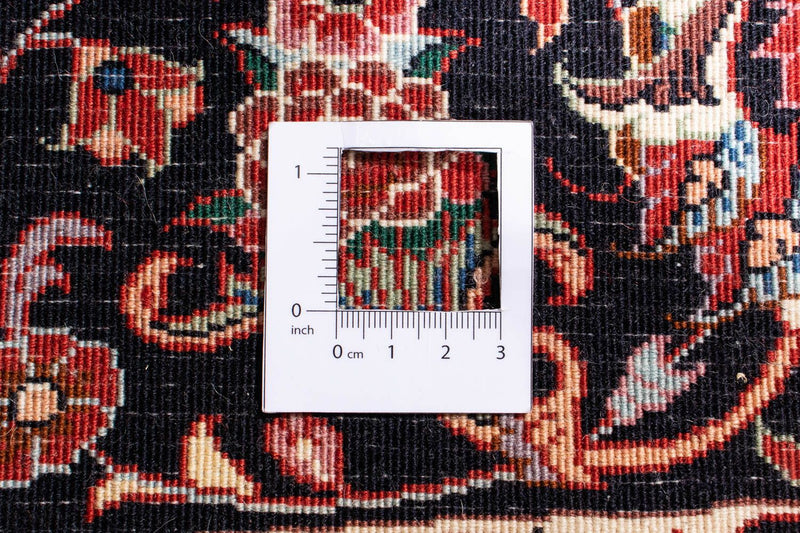 Persisk matta - Bijar runt  - 247 x 247 cm - mörkröd