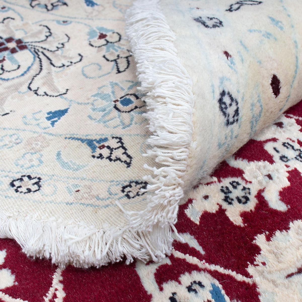 Persisk matta - Nain runt  - 293 x 293 cm - mörkröd