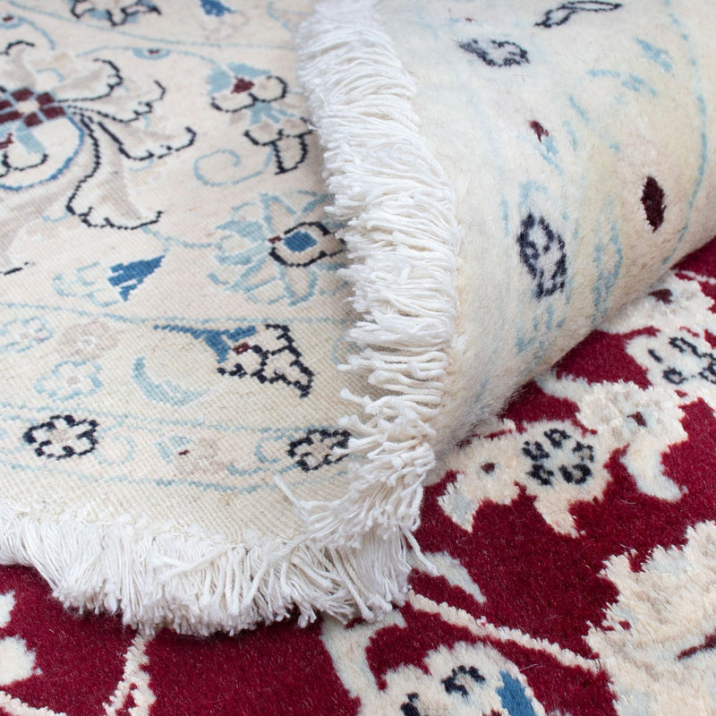 Persisk matta - Nain runt  - 293 x 293 cm - mörkröd