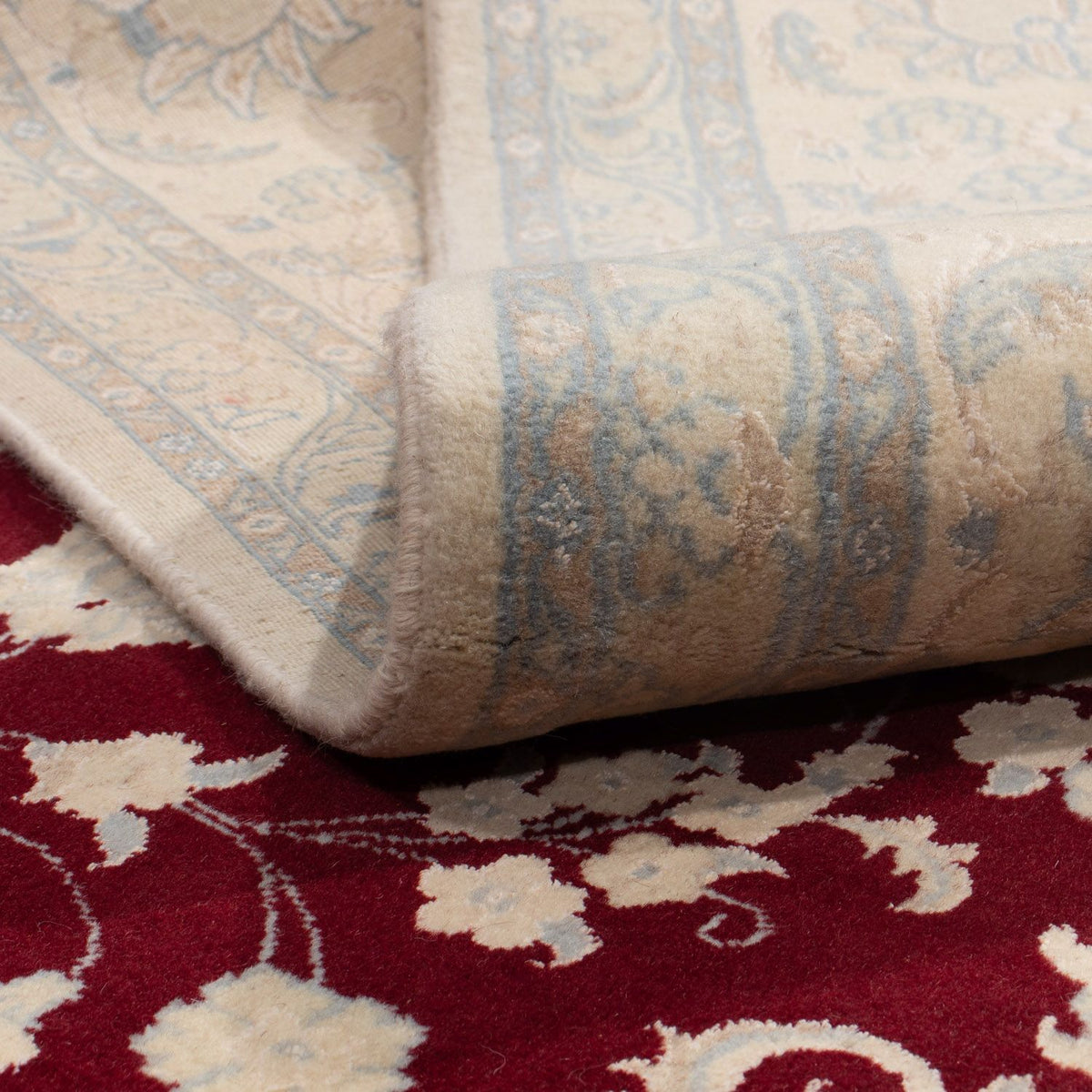 Persisk matta - Nain - 341 x 248 cm - mörkröd