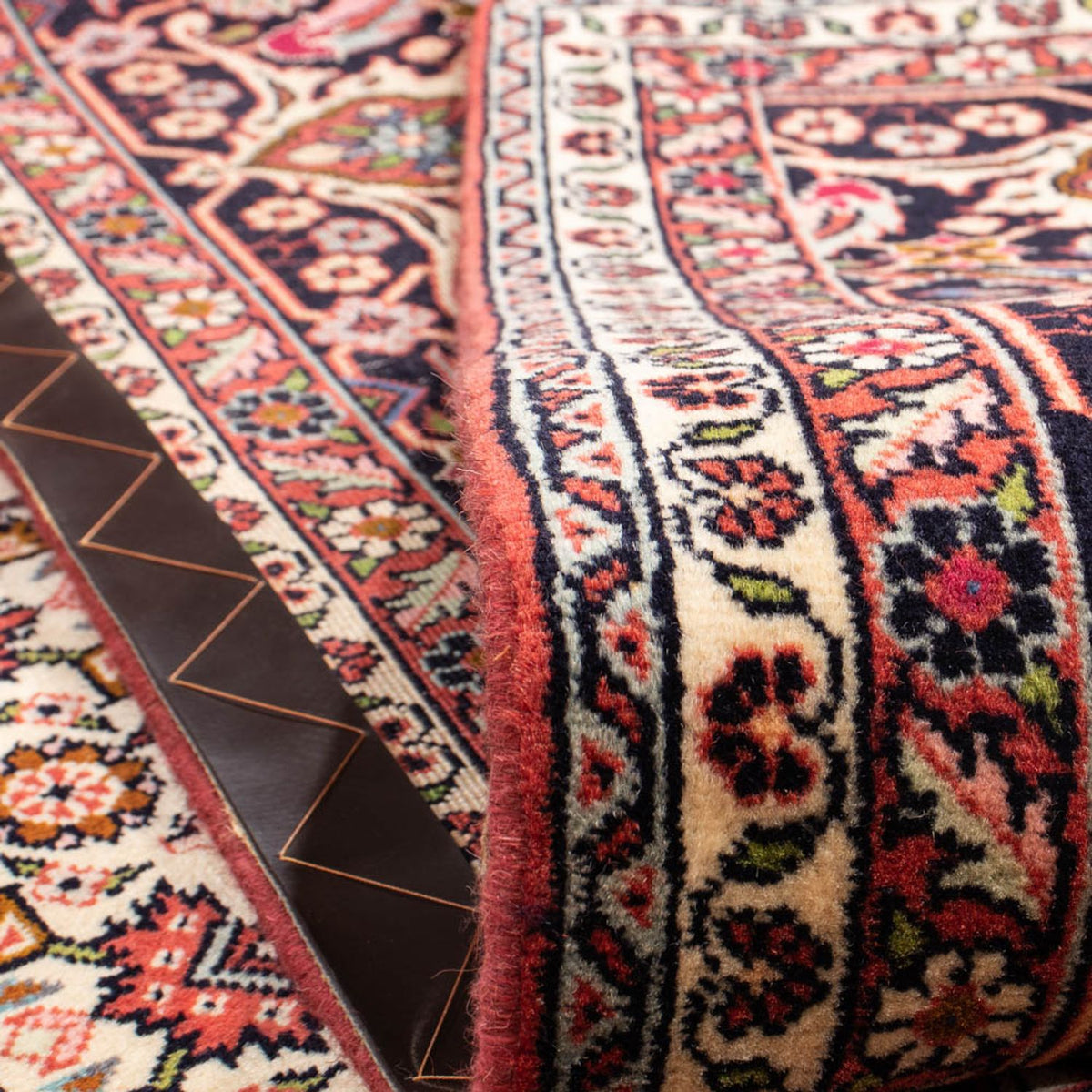 Persisk matta - Bijar - 330 x 247 cm - ljusröd