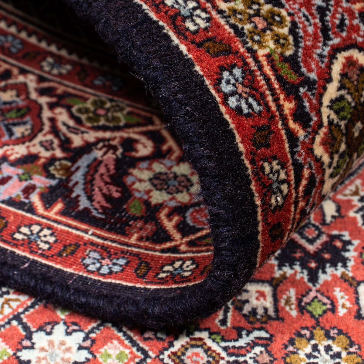 Persisk matta - Bijar - 228 x 139 cm - röd