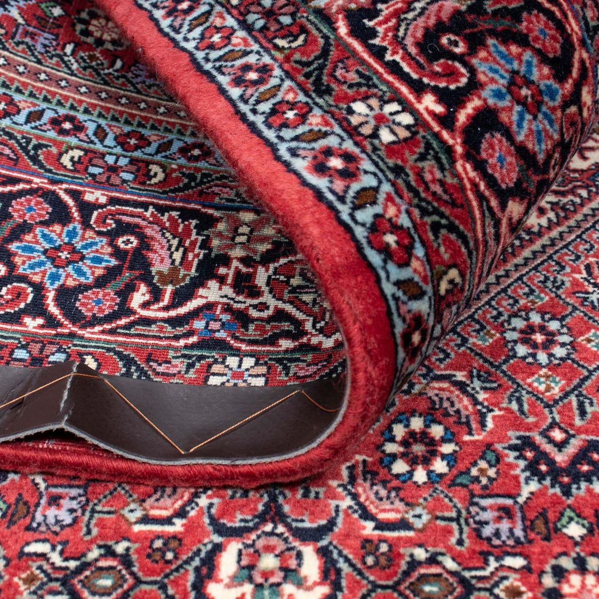 Persisk matta - Bijar - 210 x 132 cm - ljusröd