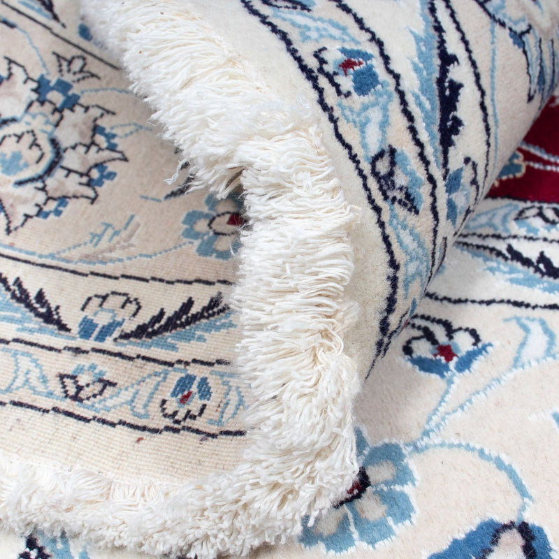 Persisk matta - Nain runt  - 250 x 250 cm - mörkröd