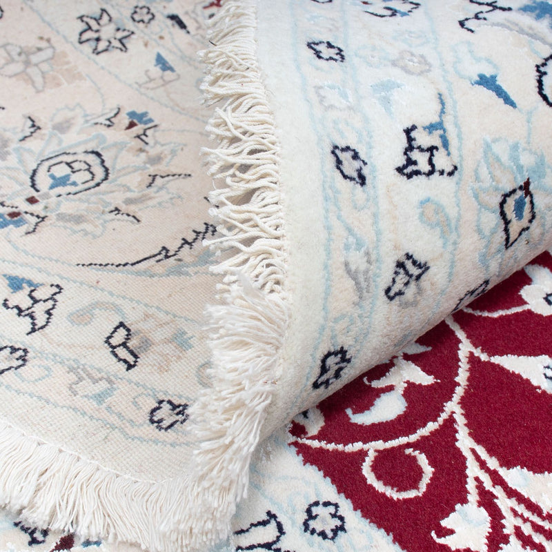 Persisk matta - Nain runt  - 300 x 300 cm - mörkröd