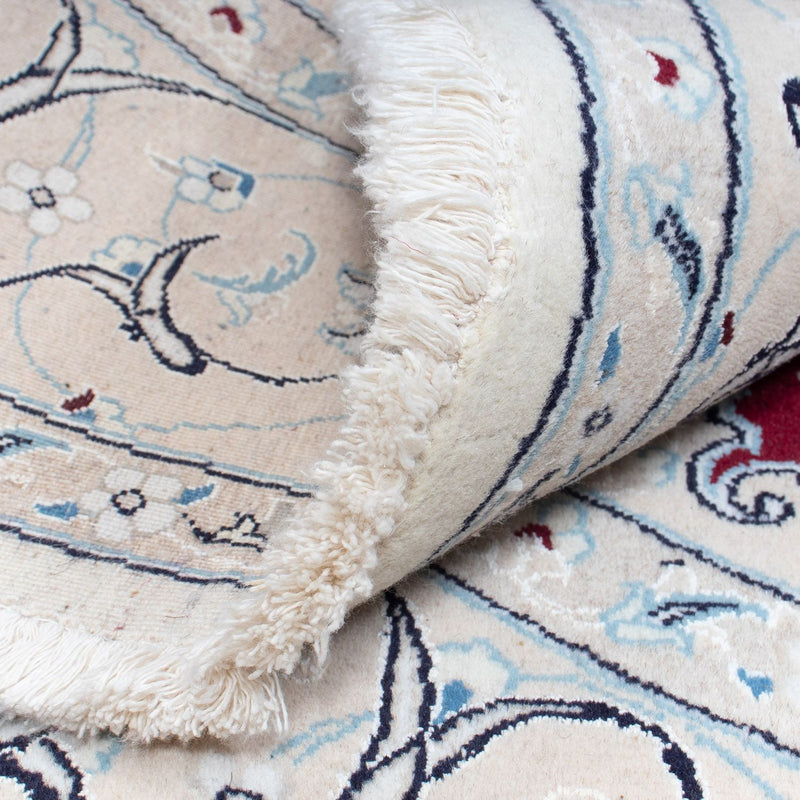 Persisk matta - Nain runt  - 250 x 250 cm - mörkröd