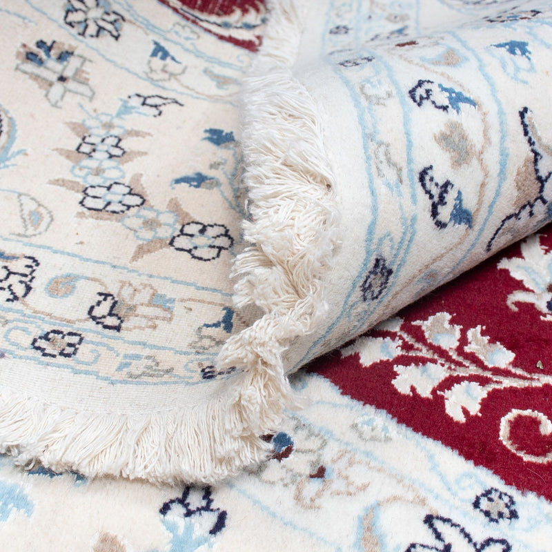 Persisk matta - Nain runt  - 300 x 300 cm - mörkröd