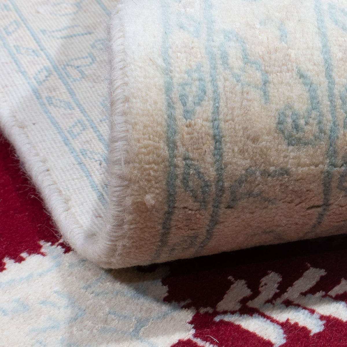 Persisk matta - Nain - 297 x 201 cm - mörkröd