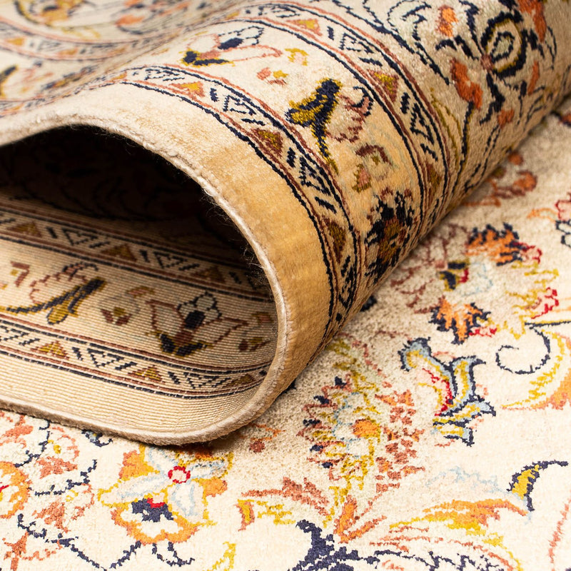 Persisk matta - Ghom - 204 x 129 cm - ljusbrun