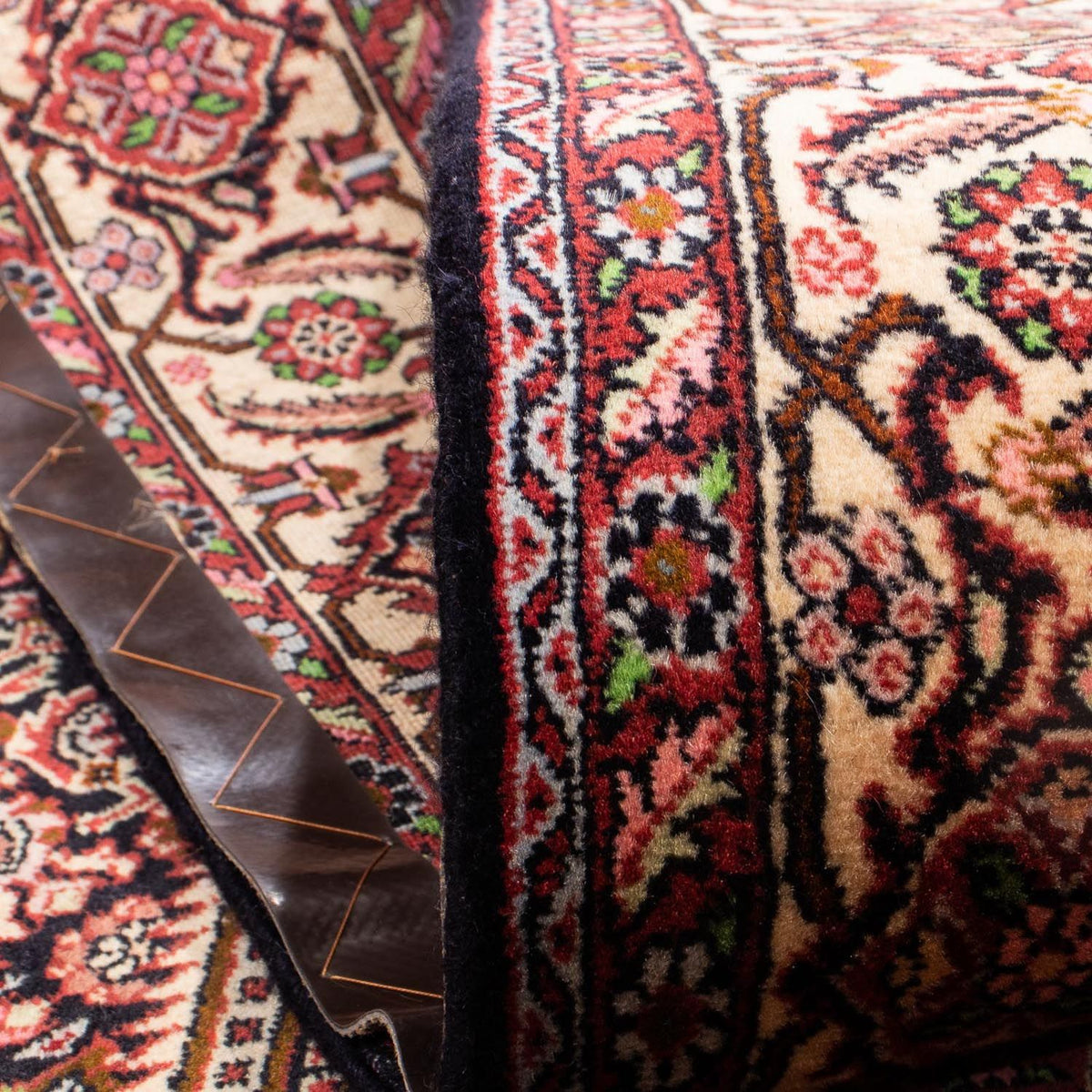 Persisk matta - Bijar - 248 x 176 cm - ljusröd