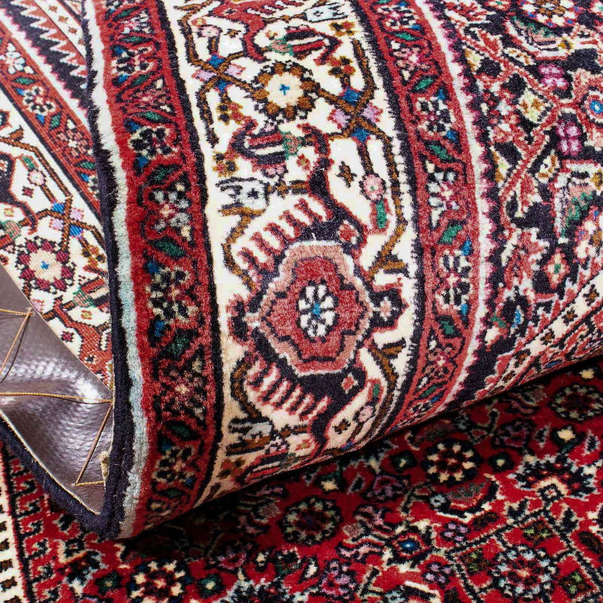 Persisk matta - Bijar - 185 x 110 cm - röd