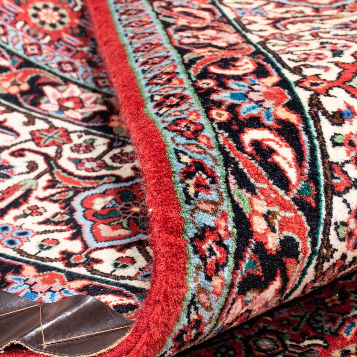 Persisk matta - Bijar - 297 x 249 cm - ljusröd