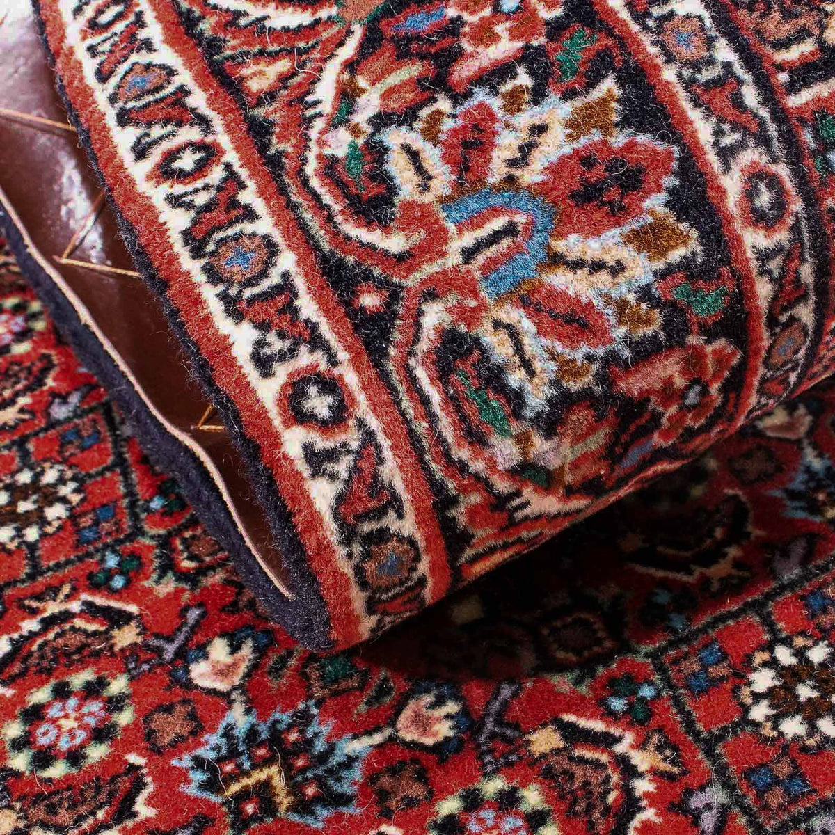 Persisk matta - Bijar - 139 x 70 cm - röd