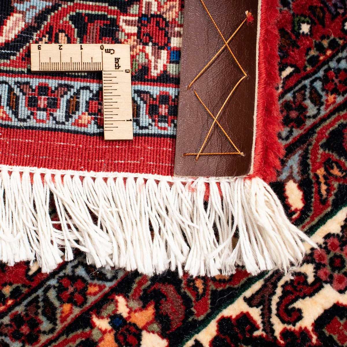 Persisk matta - Bijar kvadrat  - 212 x 205 cm - mörkröd