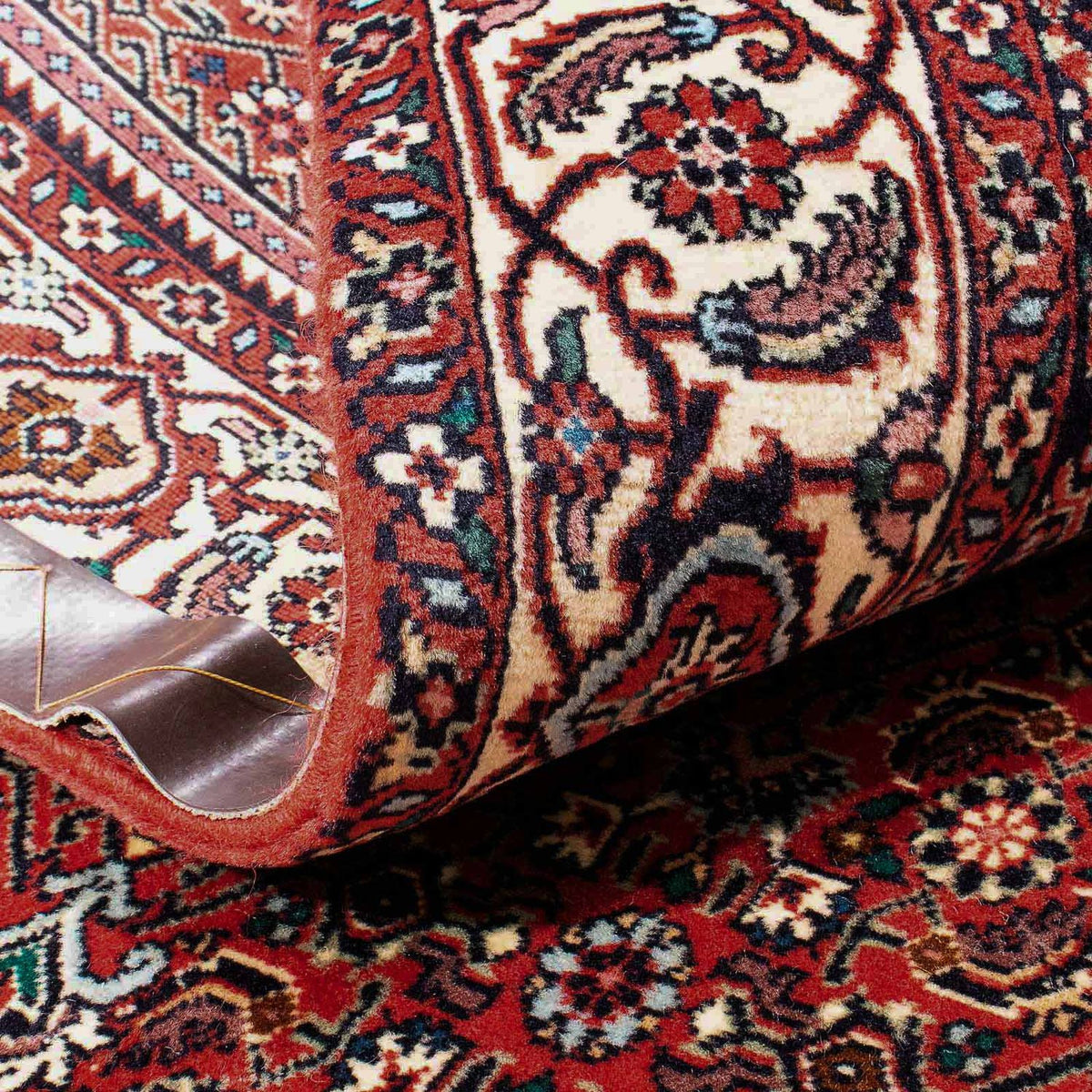 Persisk matta - Bijar - 191 x 108 cm - röd