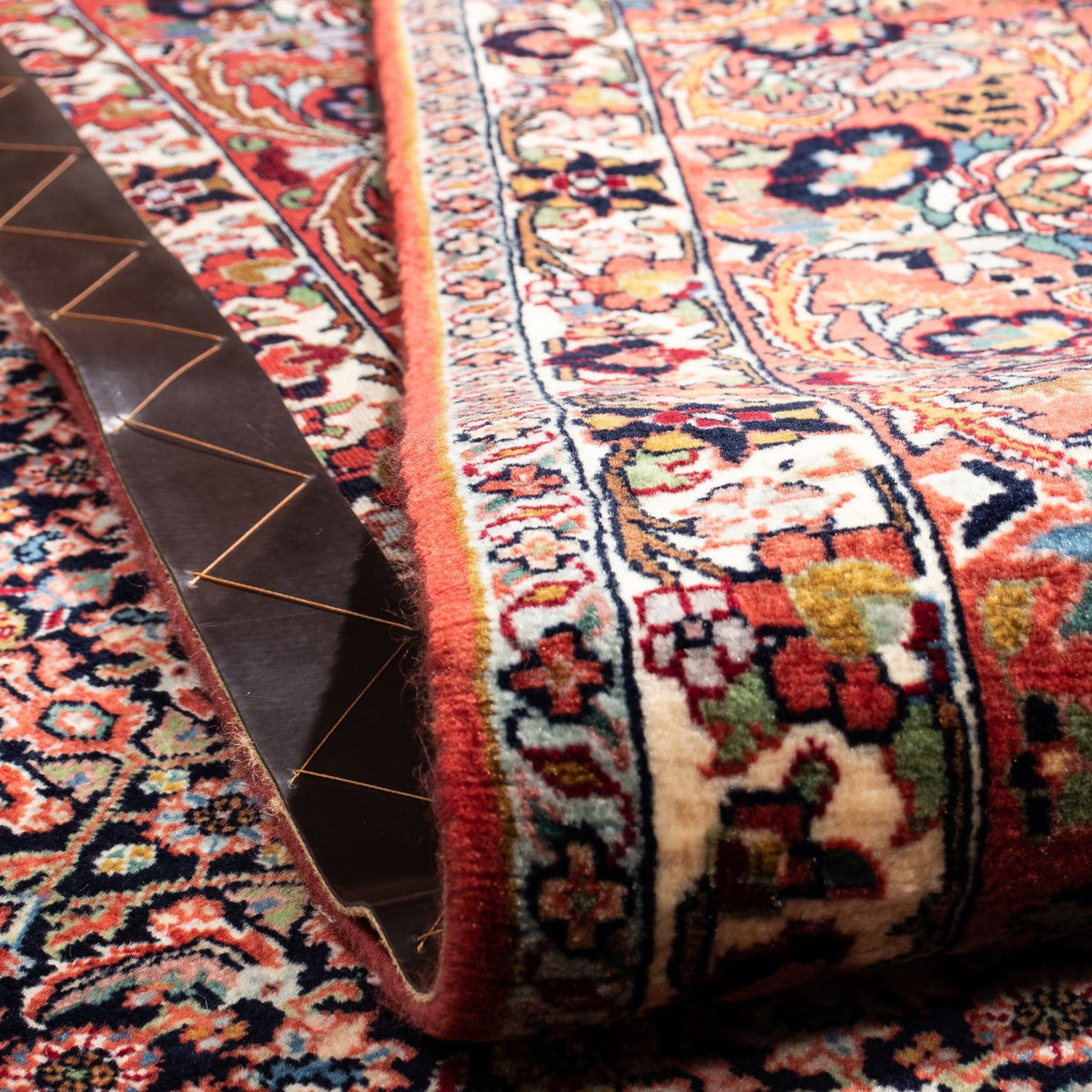 Persisk matta - Bijar - Royal - 332 x 248 cm - rost