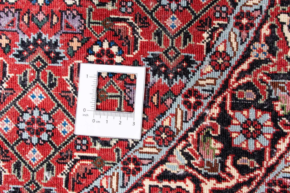 Persisk matta - Bijar runt  - 100 x 100 cm - mörkröd