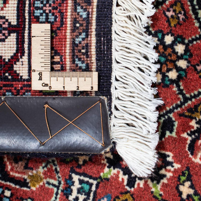 Persisk matta - Bijar - 200 x 144 cm - röd