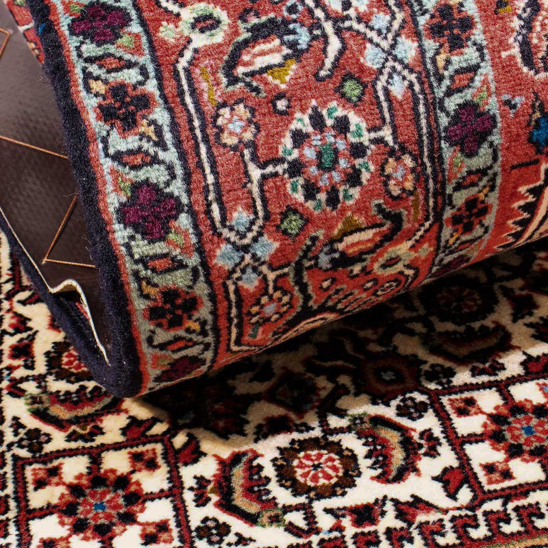 Persisk matta - Bijar - 177 x 108 cm - röd