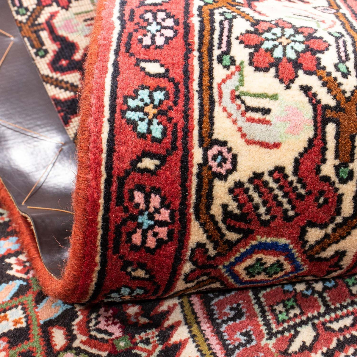 Persisk matta - Bijar - 165 x 107 cm - röd