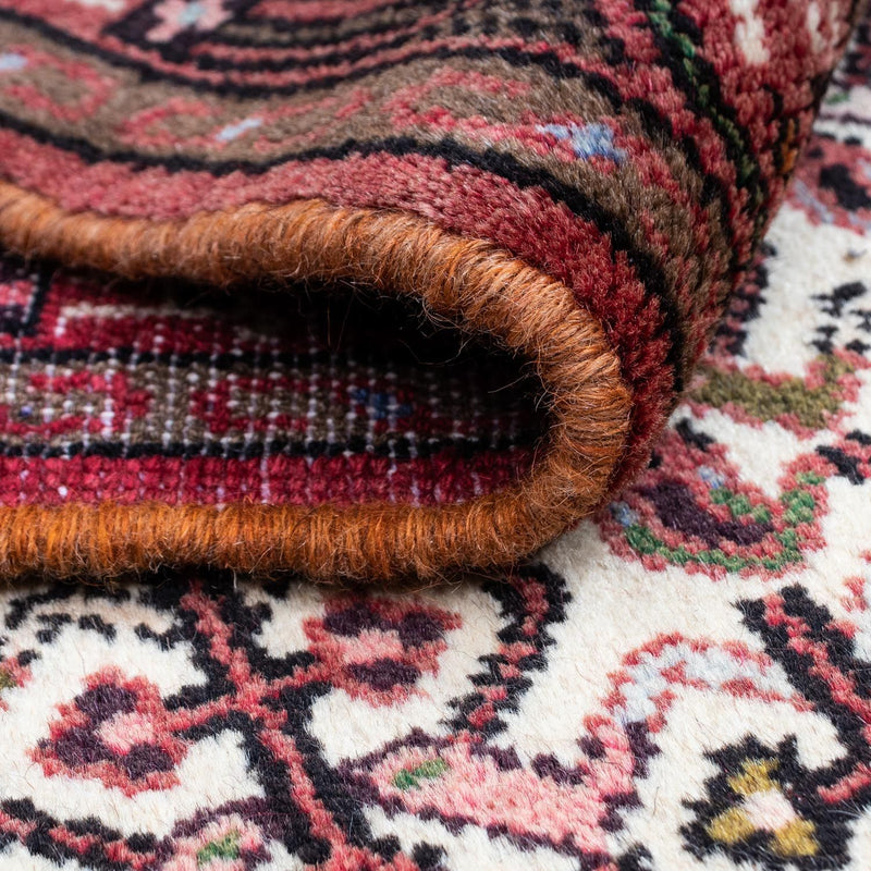 Persisk matta - Nomadic - 131 x 80 cm - mörkröd