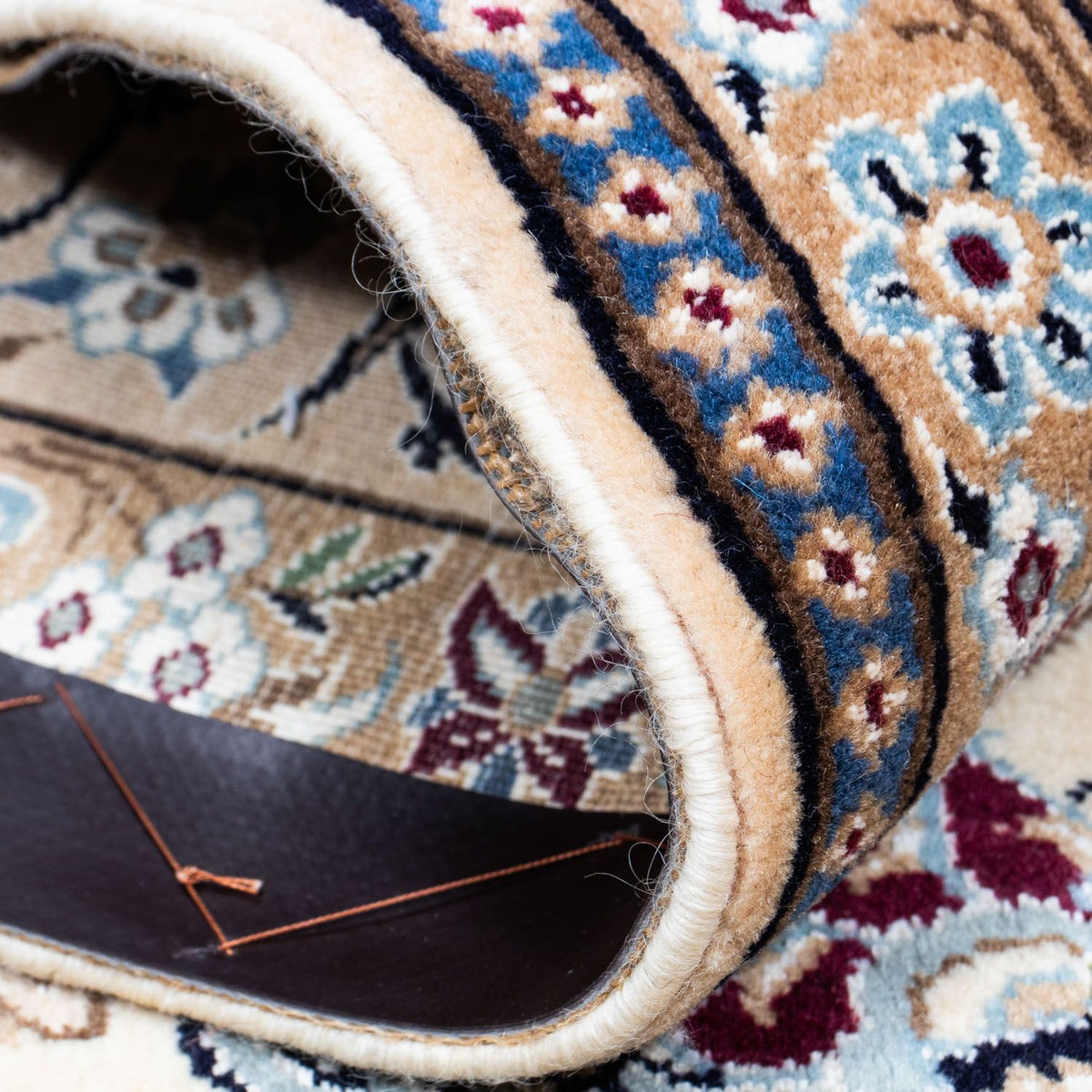 Persisk matta - Nain - Royal - 298 x 197 cm - beige