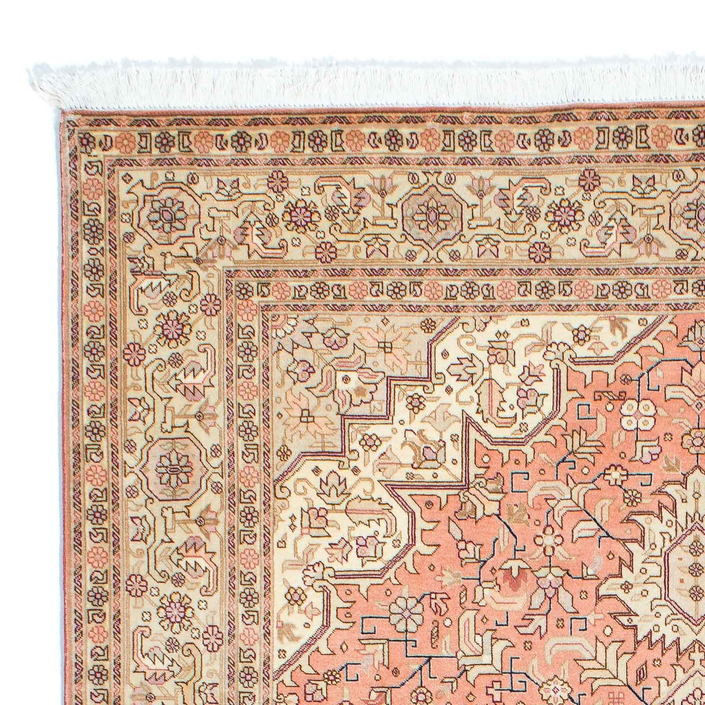 Tabriz - 50 Raj Mattan 210x152cm - Persisk matta