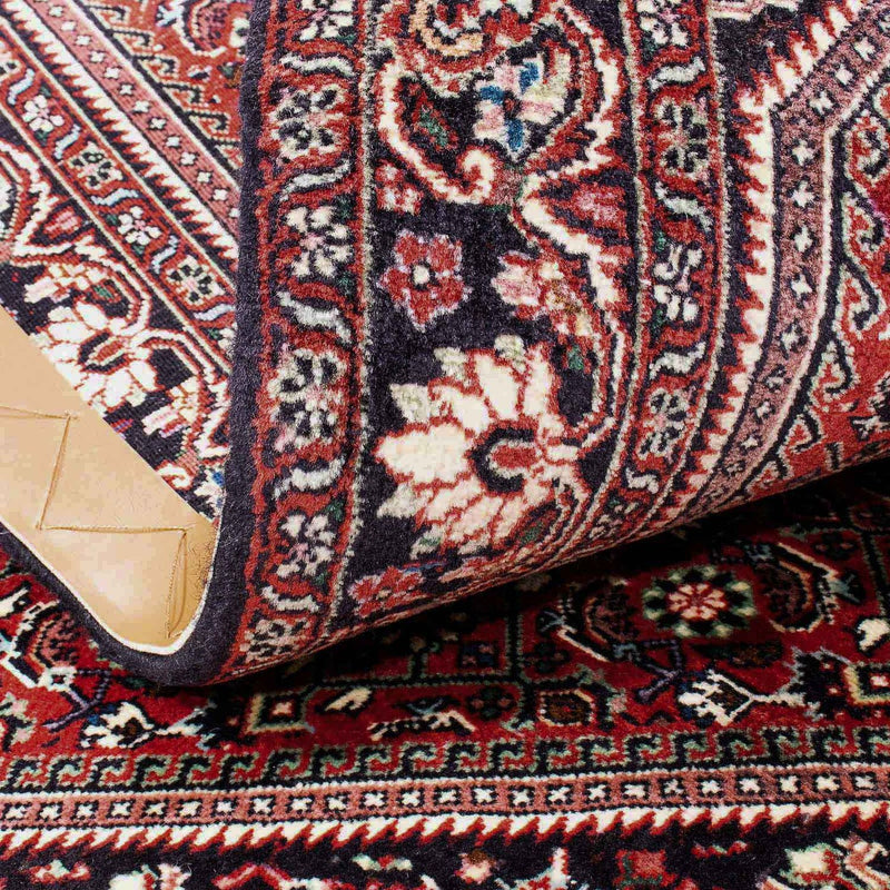 Persisk matta - Bijar - 172 x 110 cm - ljusröd