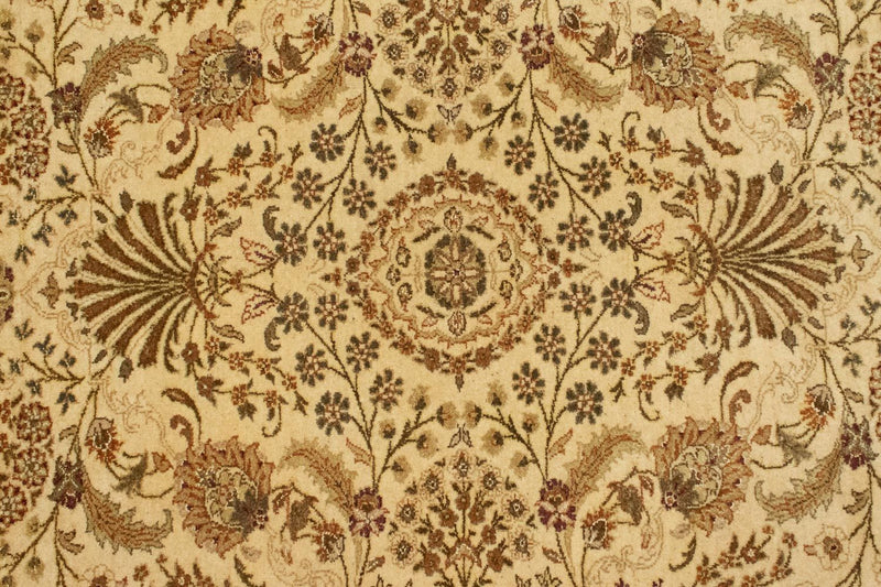 Ziegler Carpet - 162 x 123 cm - beige