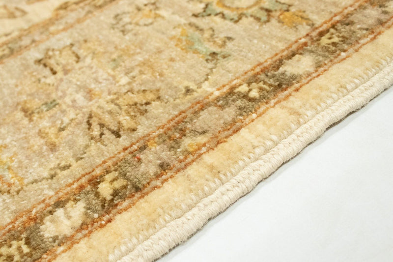 Pakistanska mattan - 177 x 123 cm - beige