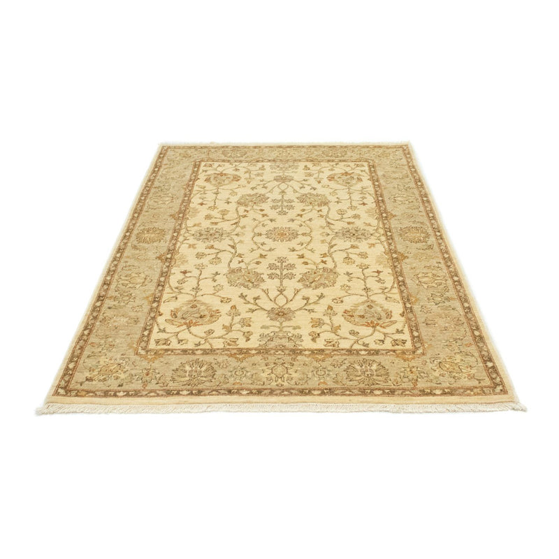 Pakistanska mattan - 177 x 123 cm - beige