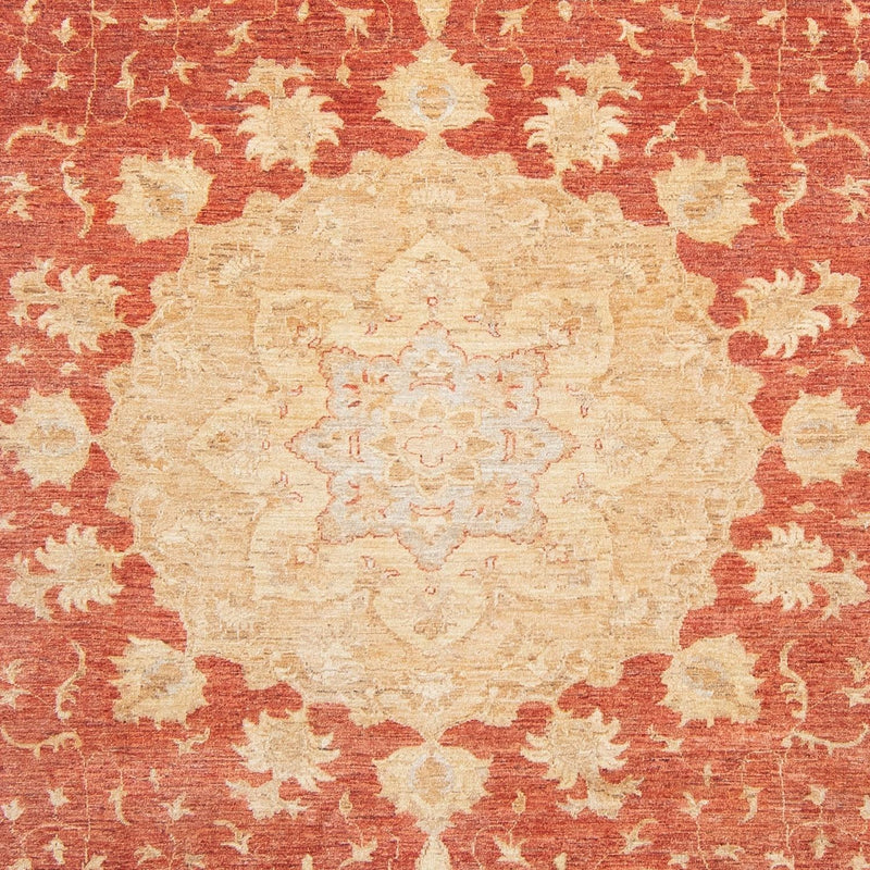 Ziegler Carpet - 355 x 271 cm - ljusröd