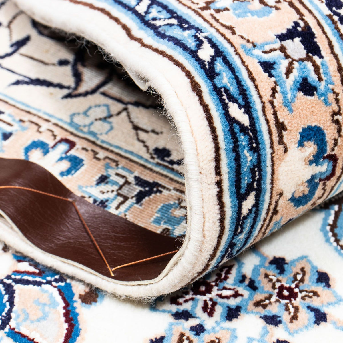 Persisk matta - Nain - Royal - 305 x 205 cm - beige