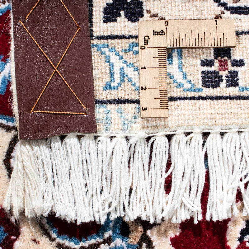 Persisk matta - Nain - Royal - 175 x 112 cm - mörkröd