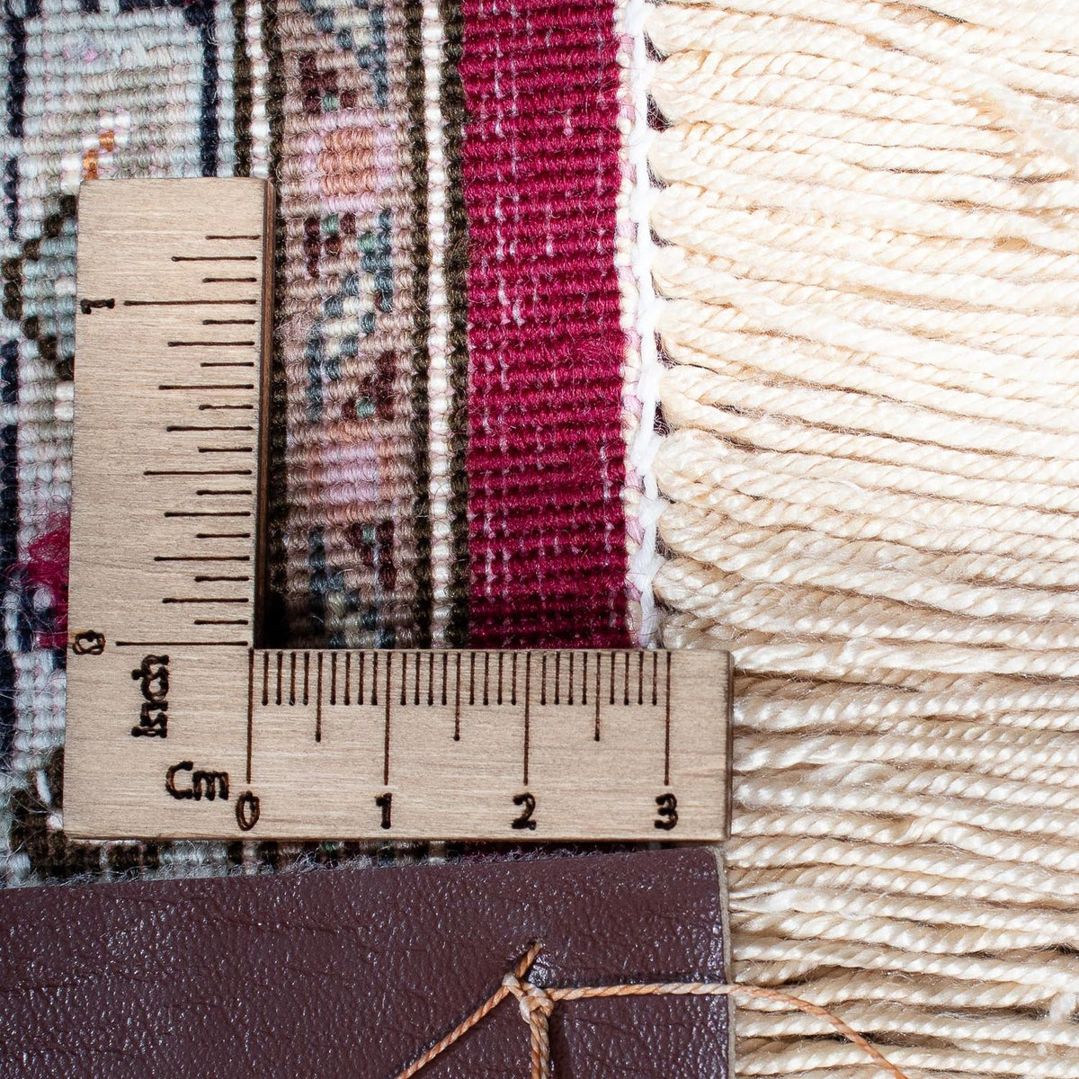 Persisk matta - Tabriz - 297 x 203 cm - mörkröd