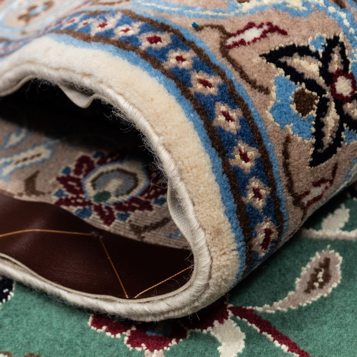 Persisk matta - Nain - Royal - 354 x 245 cm - mörkgrön