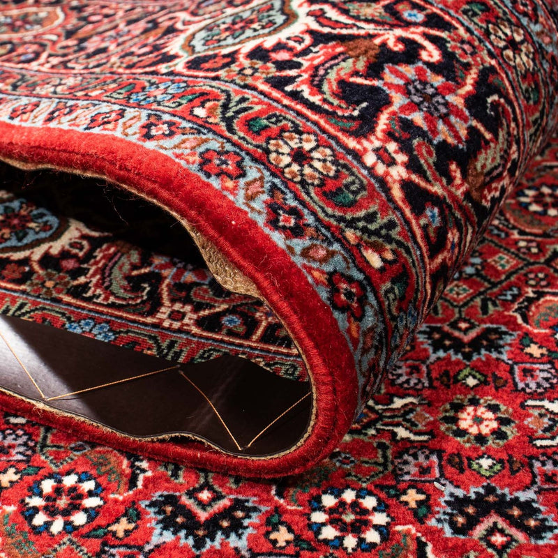 Persisk matta - Bijar - 245 x 172 cm - mörkröd