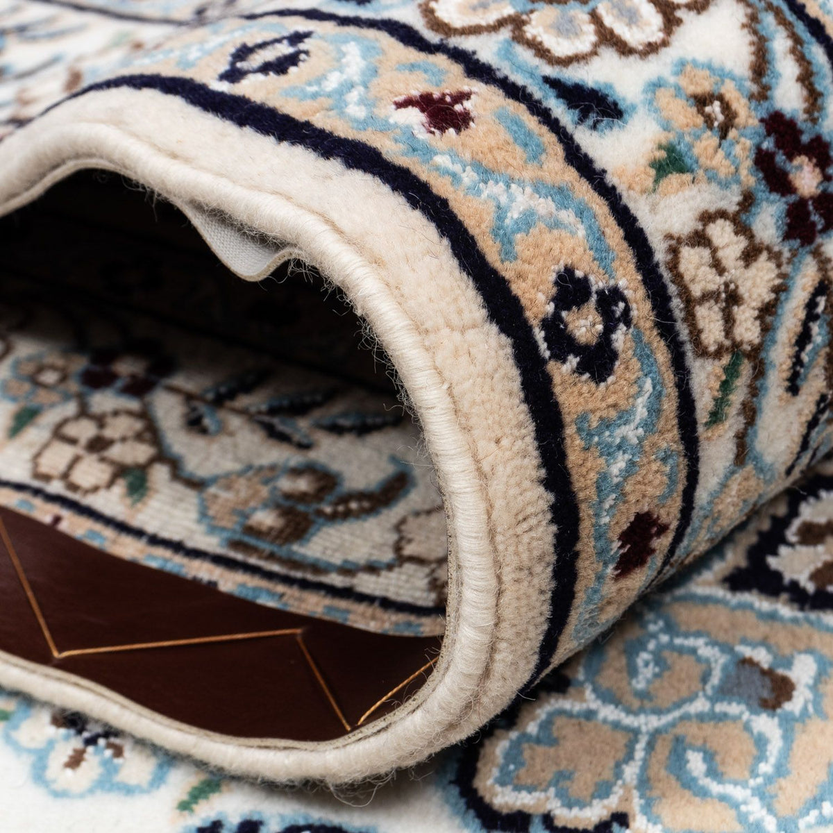 Persisk matta - Nain - Royal - 359 x 251 cm - beige