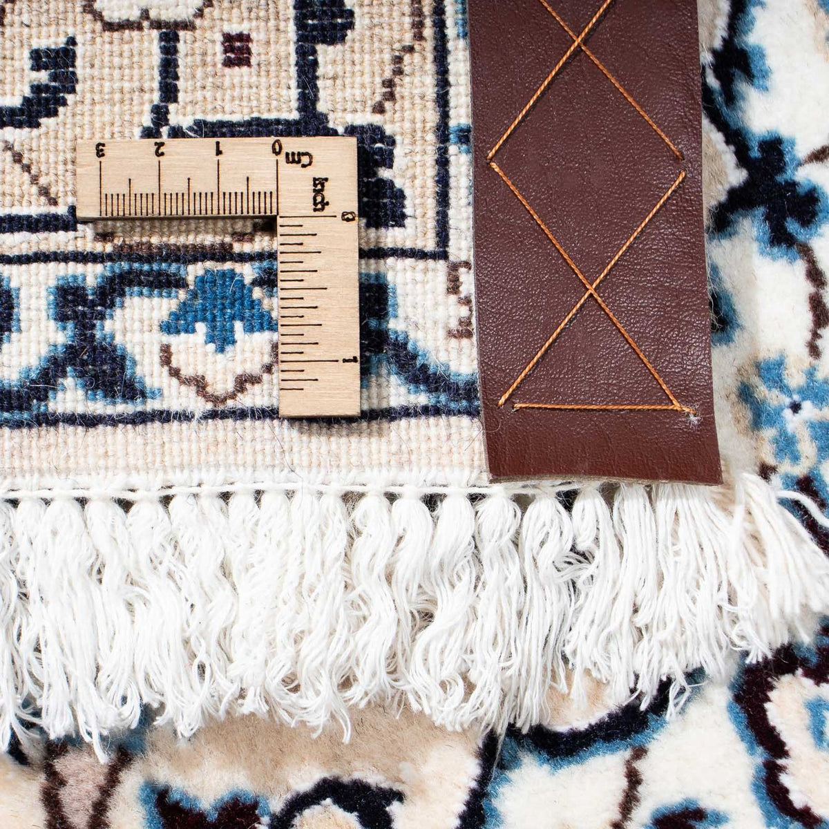 Persisk matta - Nain - Royal - 171 x 107 cm - beige