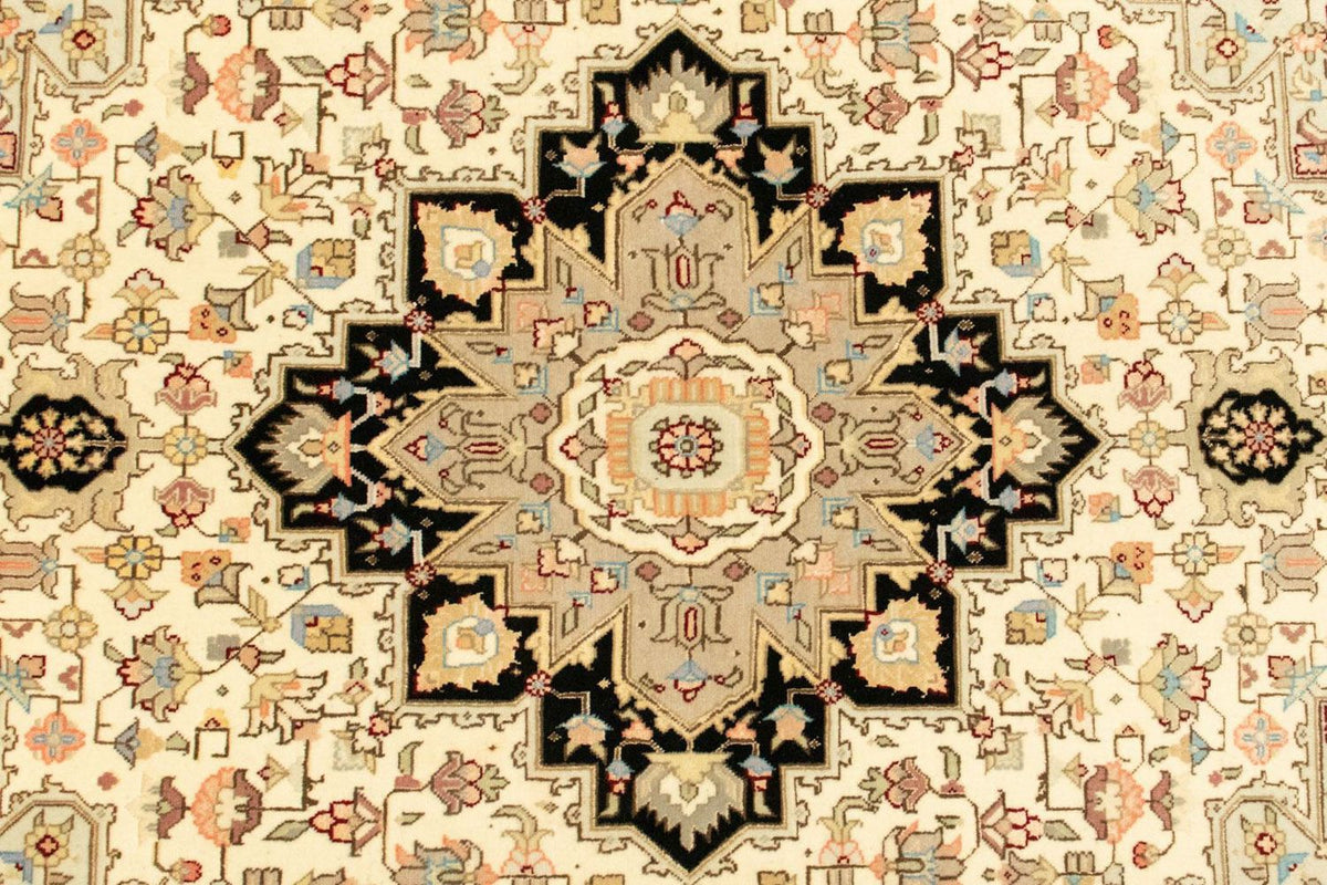 Persisk matta - Tabriz - Royal - 156 x 104 cm - beige