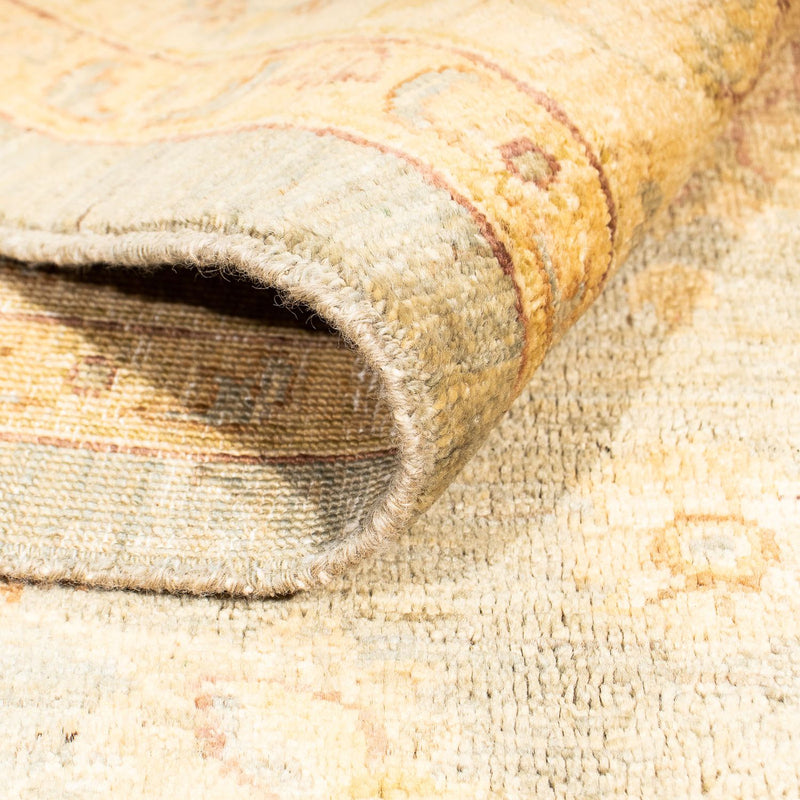 Ziegler Carpet - 234 x 173 cm - ljusbrun